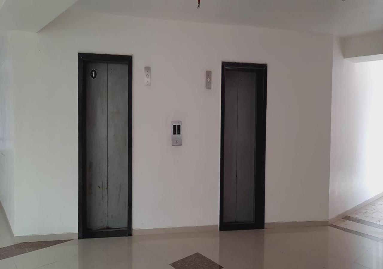 Staeg Skyline View 3Bhk - 1404 Daire Indore Dış mekan fotoğraf
